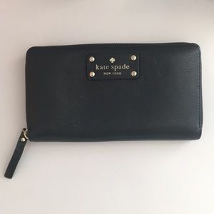 Black leather Kate spade wallet